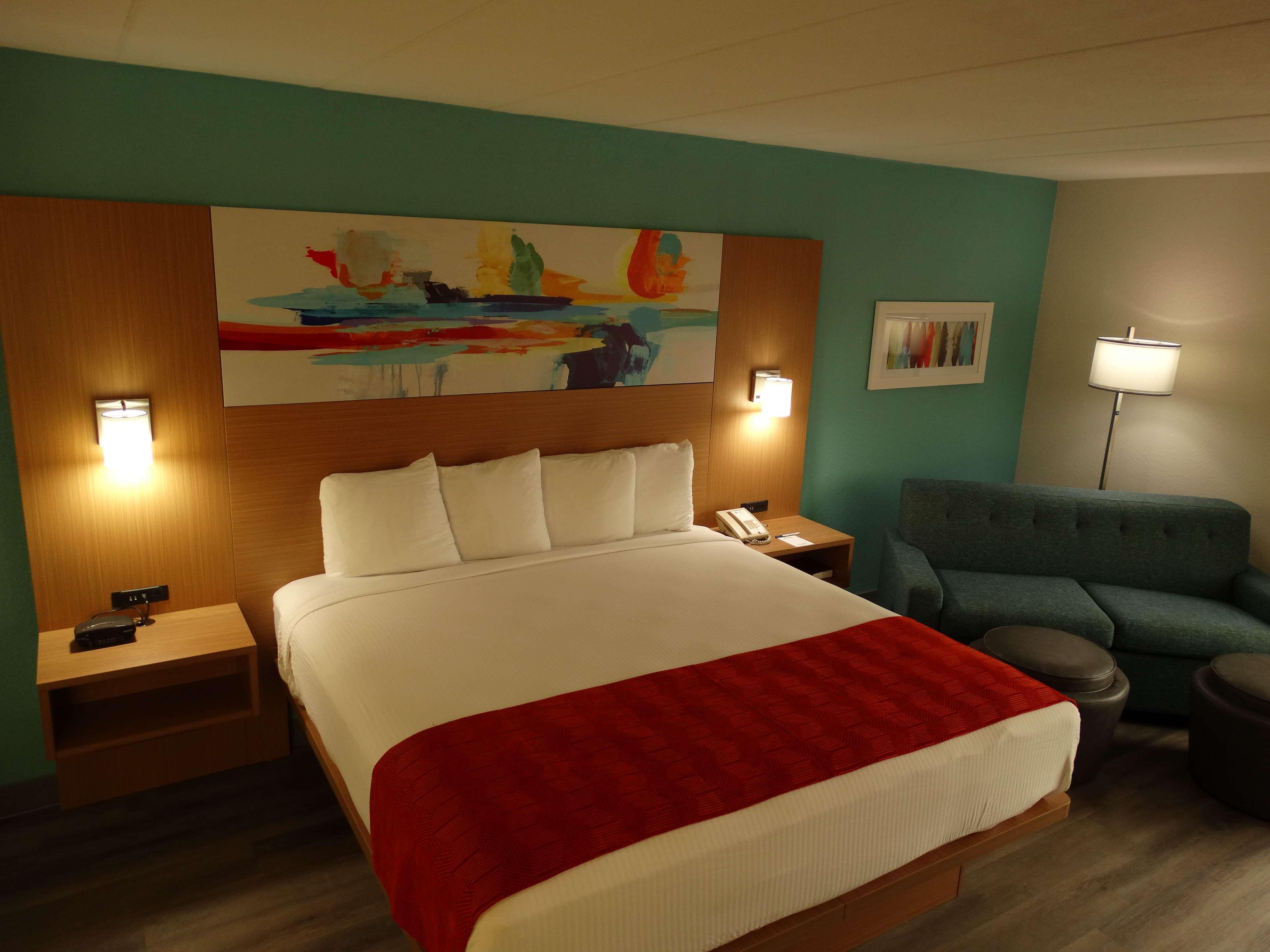 Best Western Plus Executive Hotel Richmond Dumbarton Exterior foto